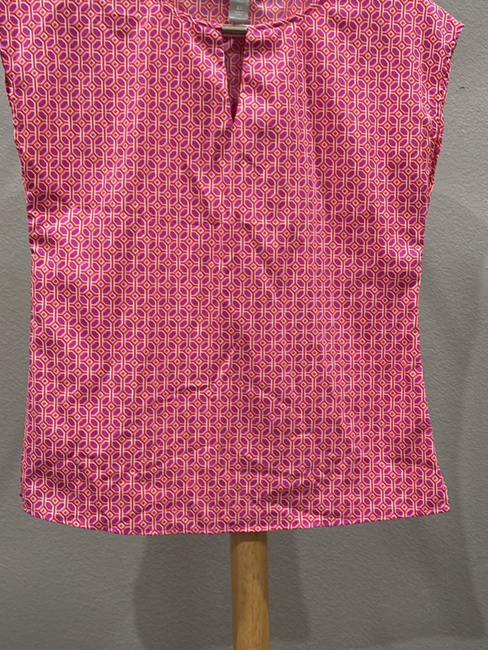 Banana Republic Pink and Orange Geometric Print Top